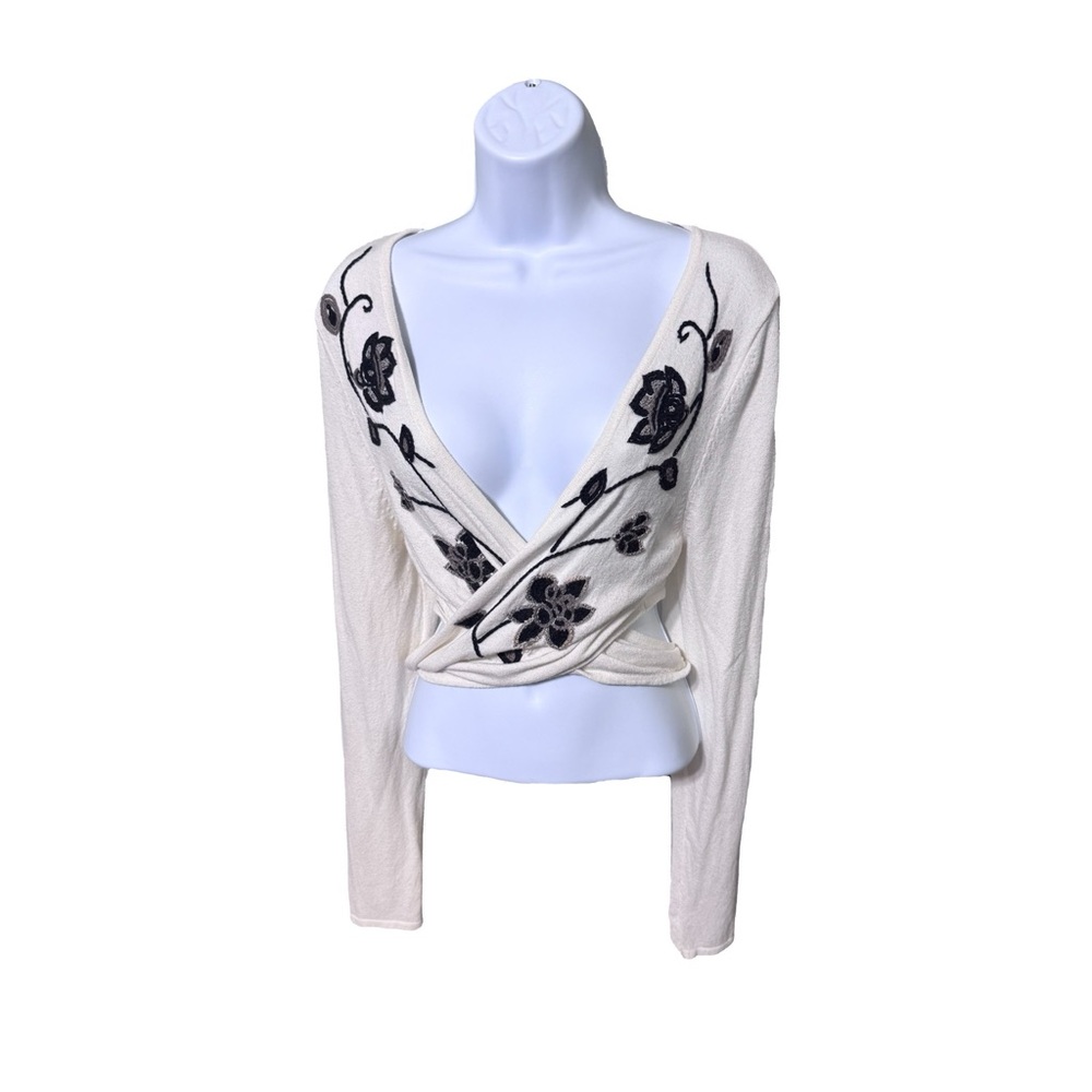 SML Design Floral Wrap Top